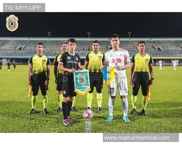 欧锦赛回顾：上海足球队展现实力与团队精神的精彩表现